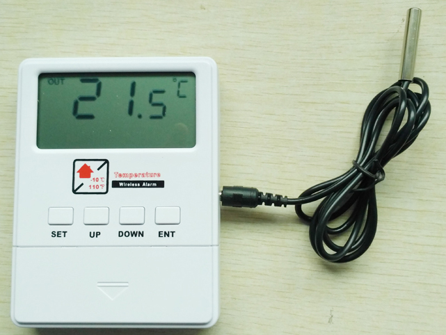 Цифровой электронный датчик для измерения влажности и температуры